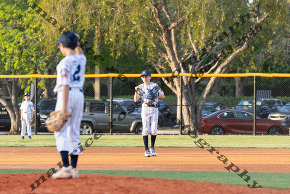 2025 PL 50 70 Yankees vs Blue Jays 4 2-7109